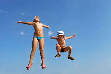 Fototapeta premium Jumping children