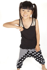 ダンスを踊る女の子