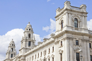 Fototapeta na wymiar HM Treasury, Jej Królewskiej Mości w Londynie budynek Treasury
