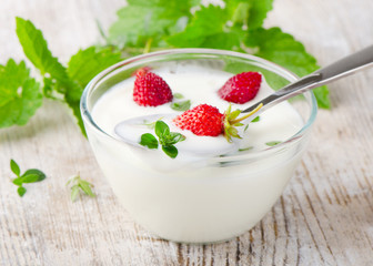 Fresh yogurt