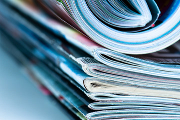 Magazine Roll. Side view.