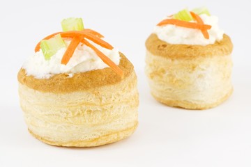 vol au vent con formaggio, carote e sedano