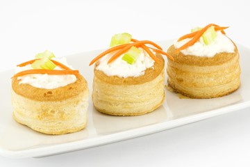 vol au vents with cream cheese