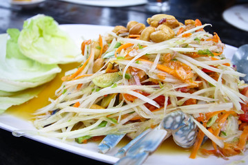 papaya salad with horse crab