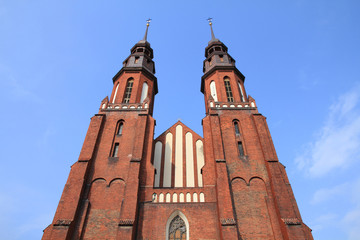 Fototapeta na wymiar Opole cathedral, Poland
