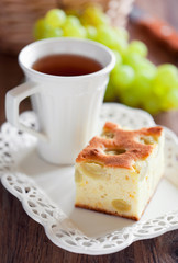 Grape cake