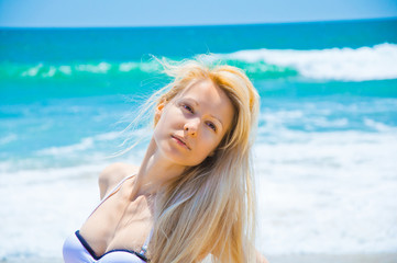 Naklejka premium Beautiful young woman