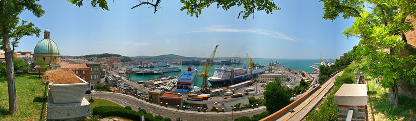 Ancona, il porto a 360 gradi - obrazy, fototapety, plakaty