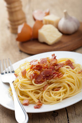 spaghetti carbonara