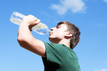 athlete drinking