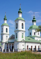 Fototapeta na wymiar Church of the resurrection in the village of Molodi,Russia