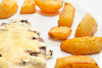 Schnitzel with potatoes