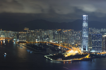 Fototapeta na wymiar View of Victoria harbor from the peak at Hong Kong
