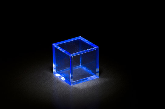 青い立方体ブロック