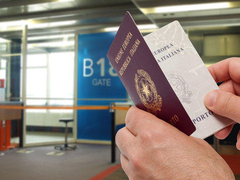 controllo passaporto