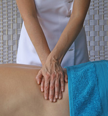 Double-handed Effleurage massage