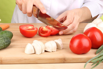 Chopping food ingredients