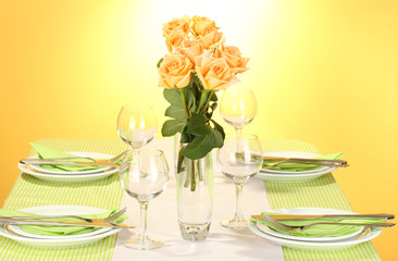 elegant holiday table setting