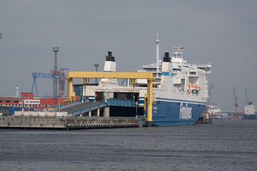 Naklejka premium Schiff