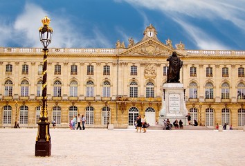 Fototapeta na wymiar Place Stanislas w Nancy, Lotaryngia, Francja