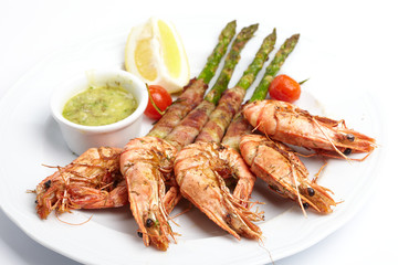 shrimps with asparagus
