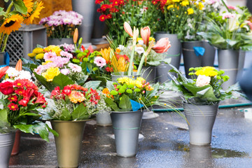 Fototapeta na wymiar flowers at the flower market
