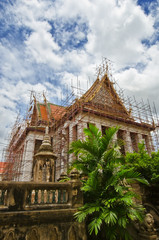 Repair of buildings. Wang Na Theatre