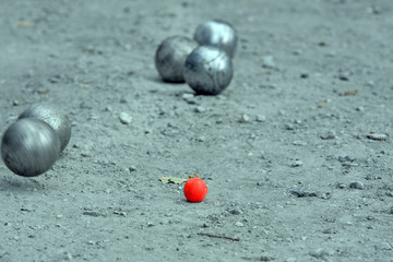 Boules de pétanque, cochonnet