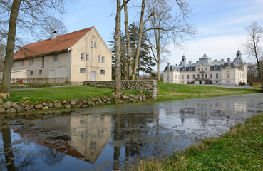 Fototapeta na wymiar Kronovall's castle with storage house