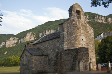 Eglise en pierre