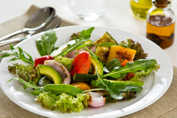 Avocado and Grilled vegetables salad