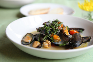 sea mussel with white wine