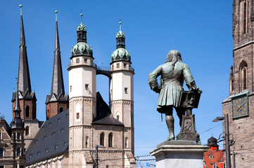 Halle - Saale Händel Statue vor Marktkirche