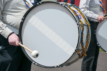 Marching drum