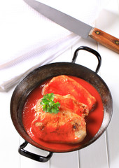 Pork chops with tomato sauce