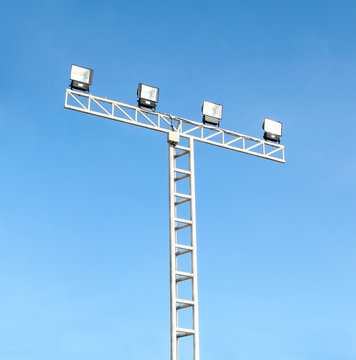Spot light pole