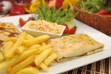 Yemek ,yiyecek tabakları,börek