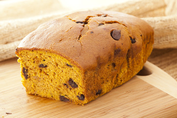 Homemade Chocolate Chip Pumpkin Bread