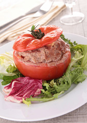 stuffed tomato with beef