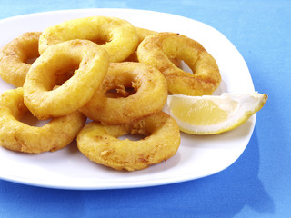 Calamares a la romana – Fried Calamari