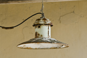 Старый плафон