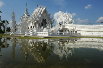 il tempio di Wat Rong Khun a Chiang Rai