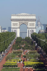 Champs &Eacute;lys&eacute;es