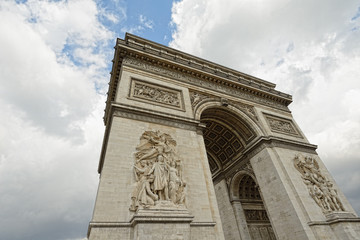 Fototapeta na wymiar Arc de Triomphe 3