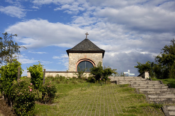 Fototapeta na wymiar St Anna Kapelle w Florsheim Menem
