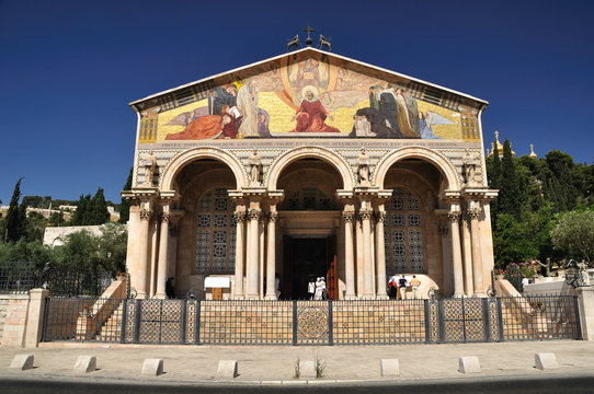 Church, Basilica of the Agony. Gethsemane garden. Jerusalem. © voddol