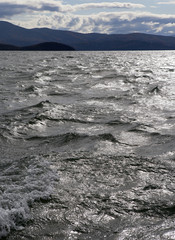 Волны Байкала.