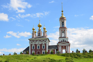 Fototapeta na wymiar Klasztor św Michała w Suzdal.