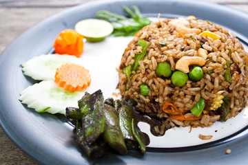 herbal fried rice (curry flavor) - vegetarian thai food