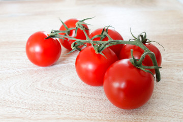 Tomaten seitlich frontal